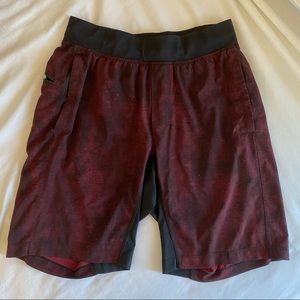 Lululemon The Short 9” Red/Black Men’s Medium